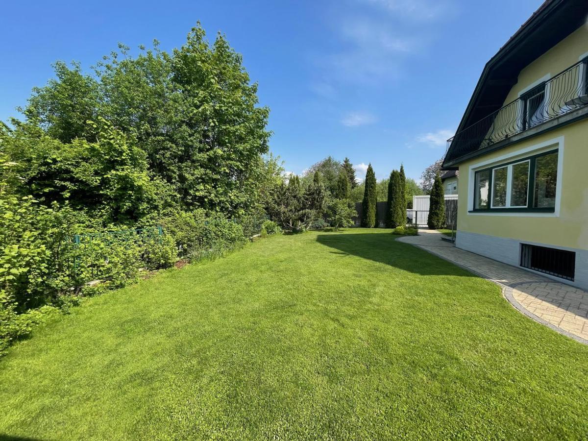 Apartment Schlossbergblick Griffen Екстериор снимка